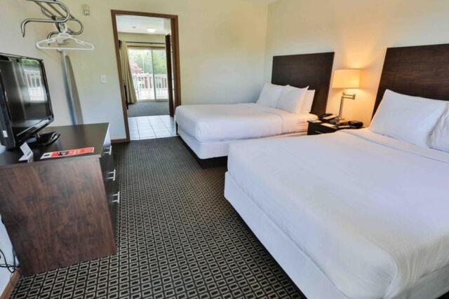 Nader'S Motel & Suites Ludington Ngoại thất bức ảnh
