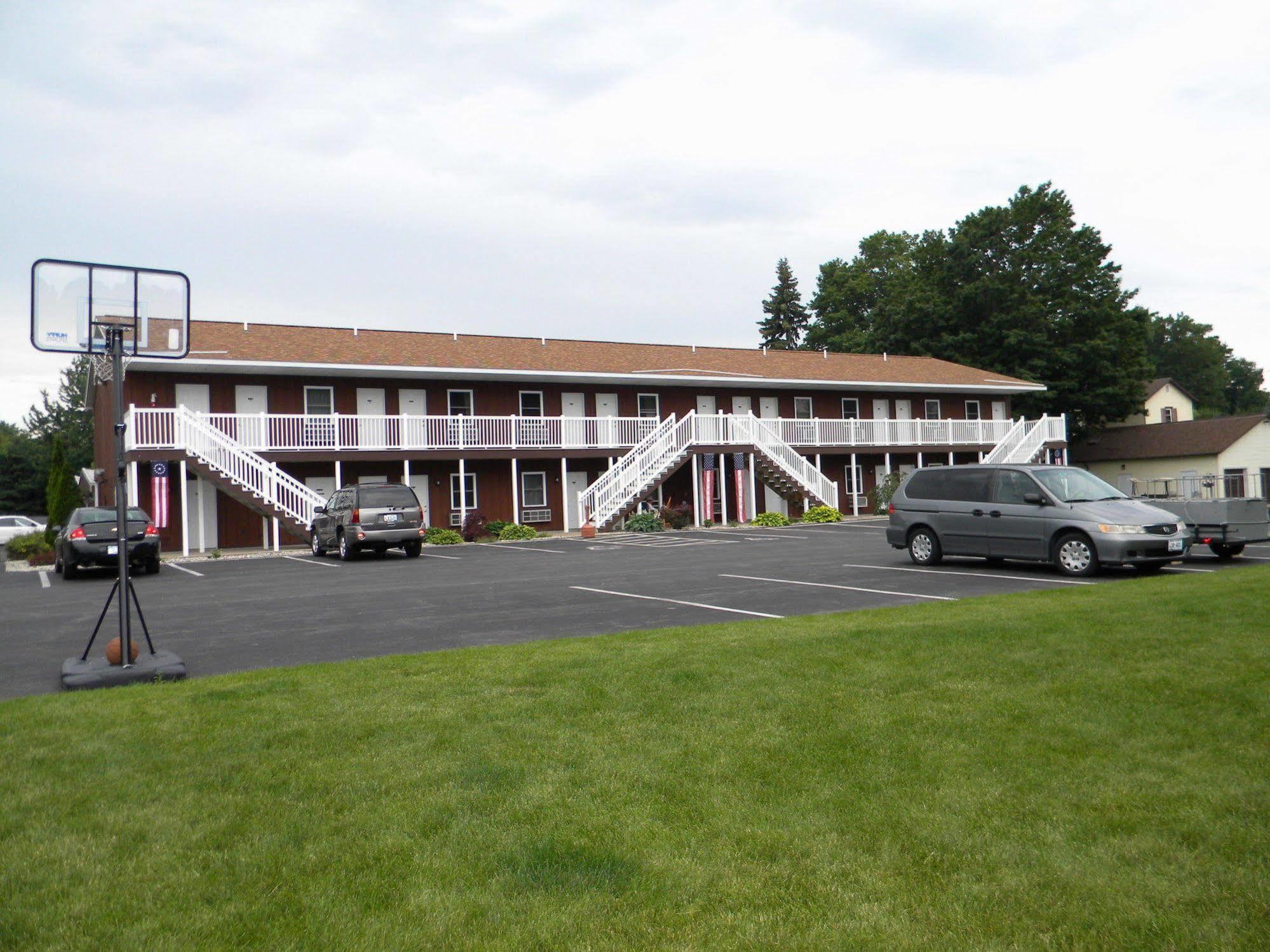 Nader'S Motel & Suites Ludington Ngoại thất bức ảnh